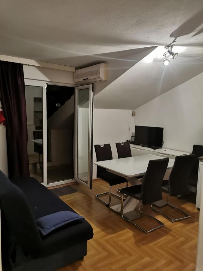 Apartments Tomisa Split Exterior photo